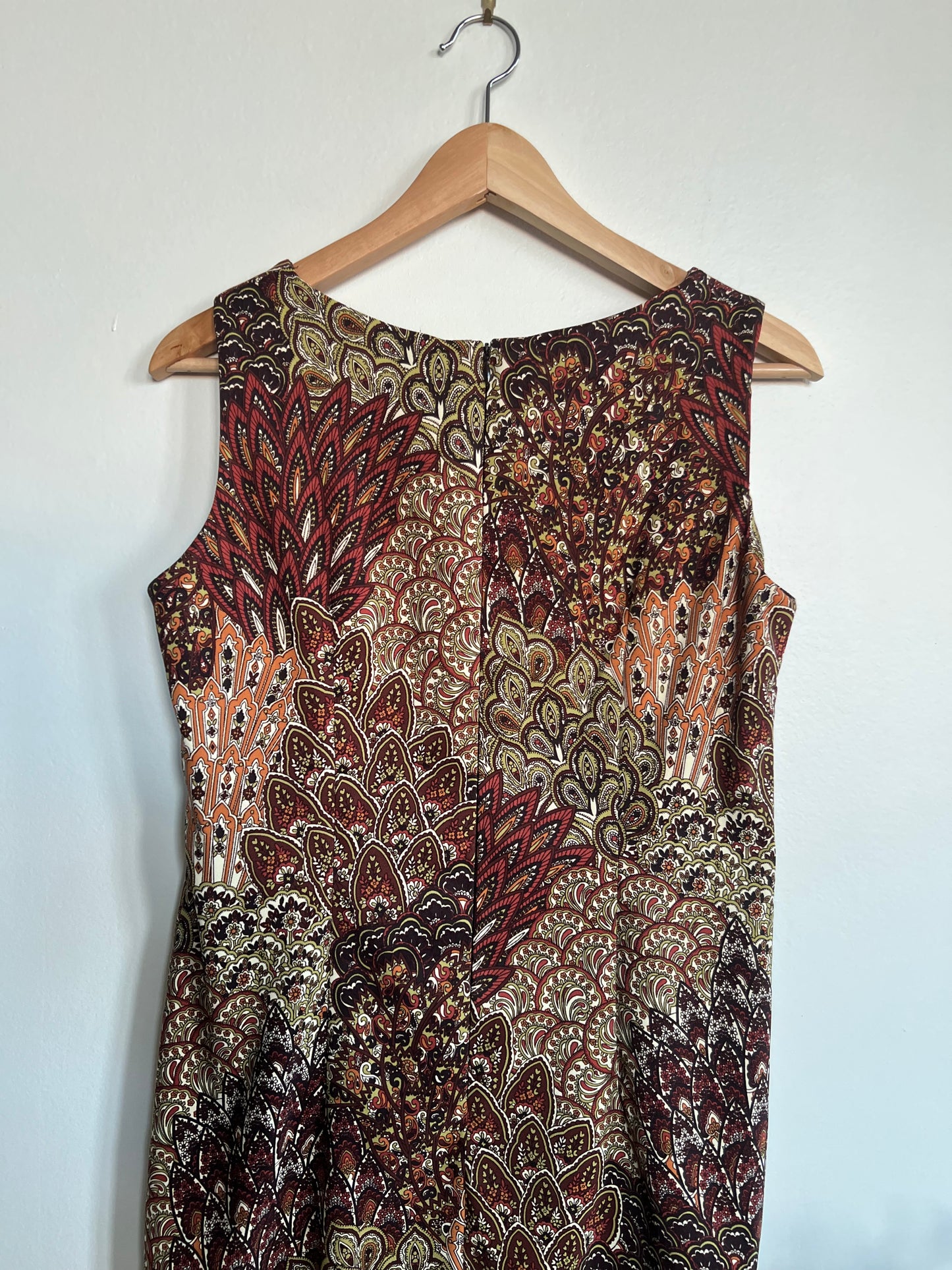 "Connected apparel" brown paisly dress / Size 10