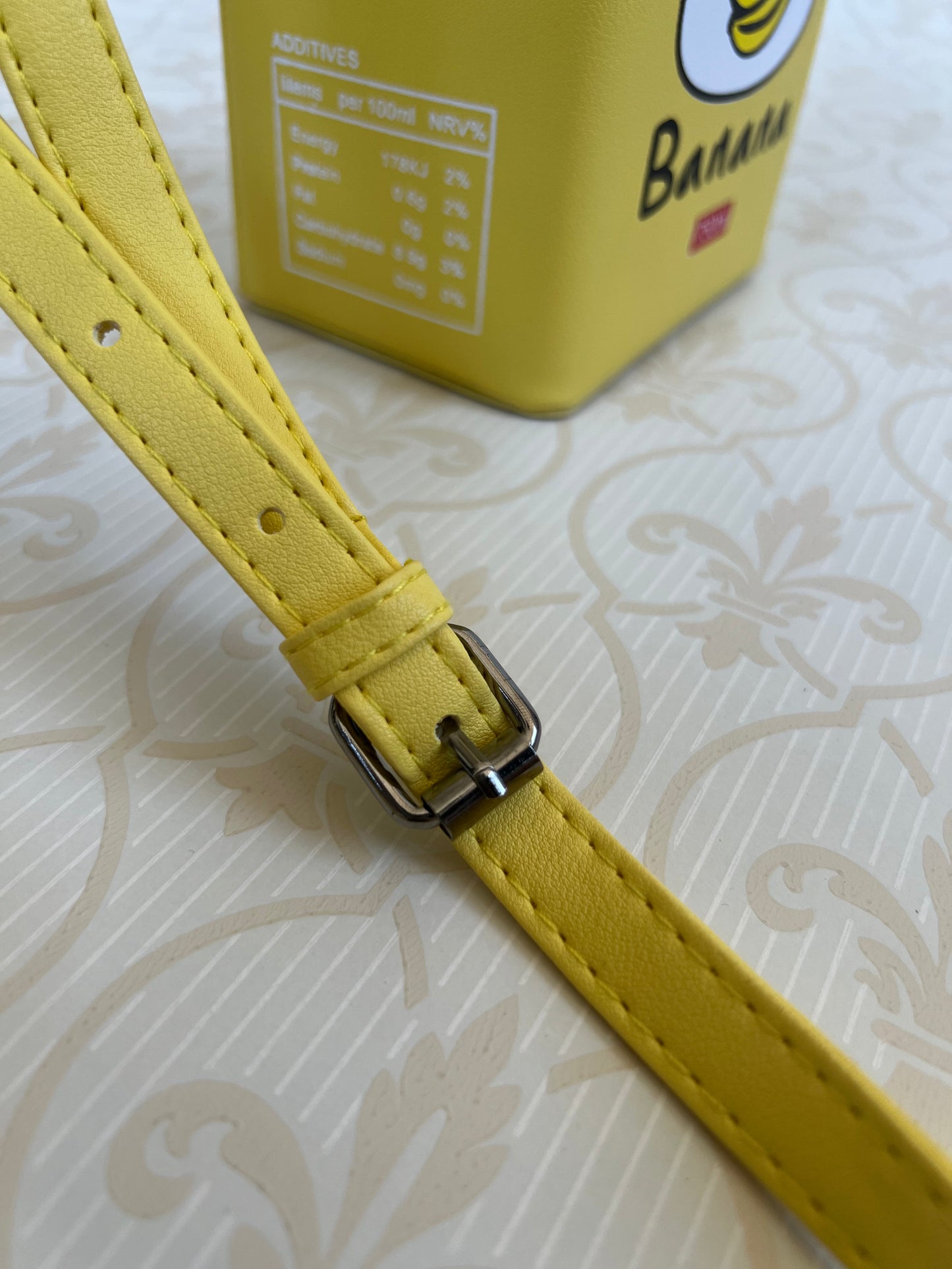 Banana purse