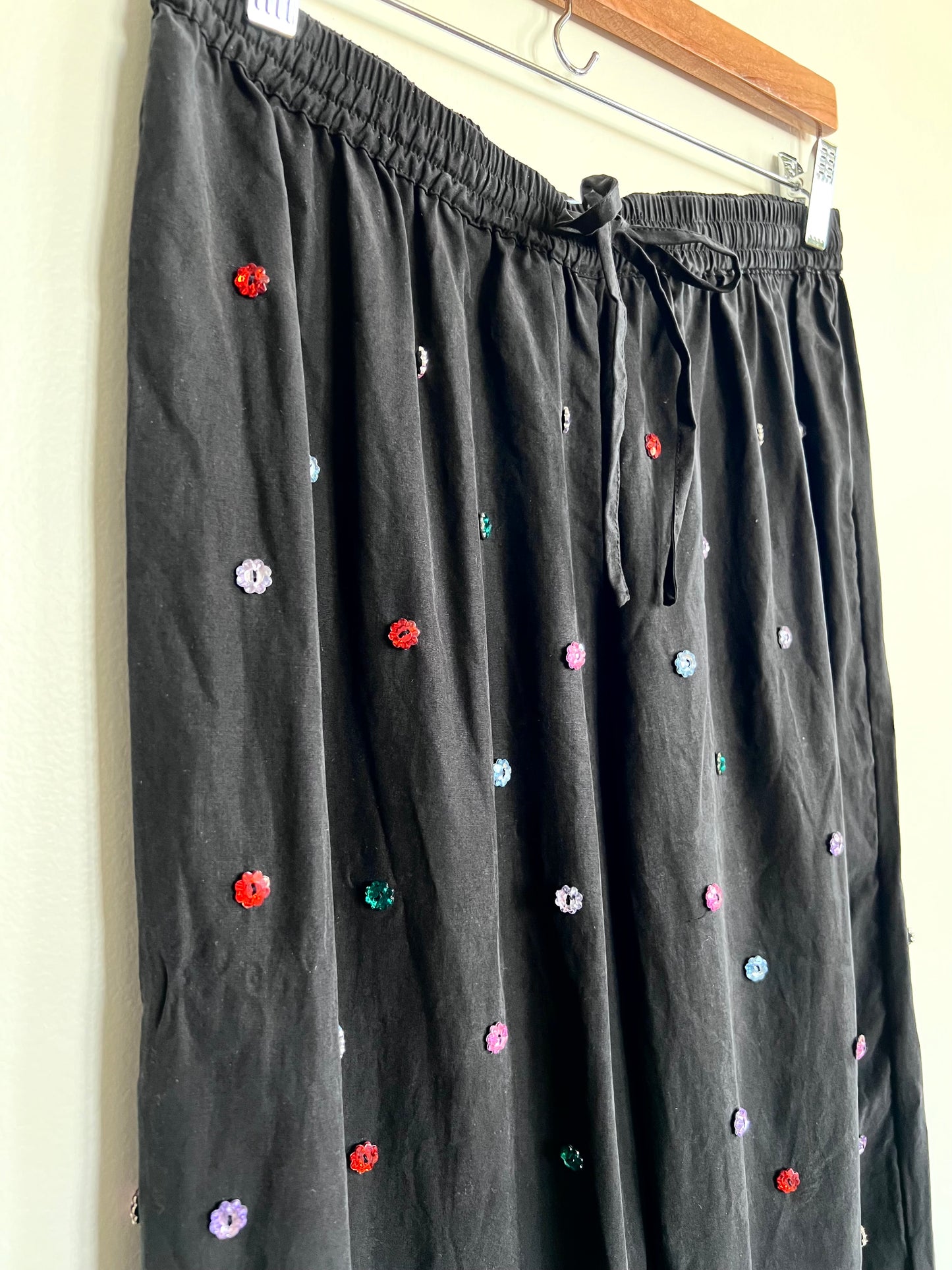 "Hill House" jewel black pants - Size M