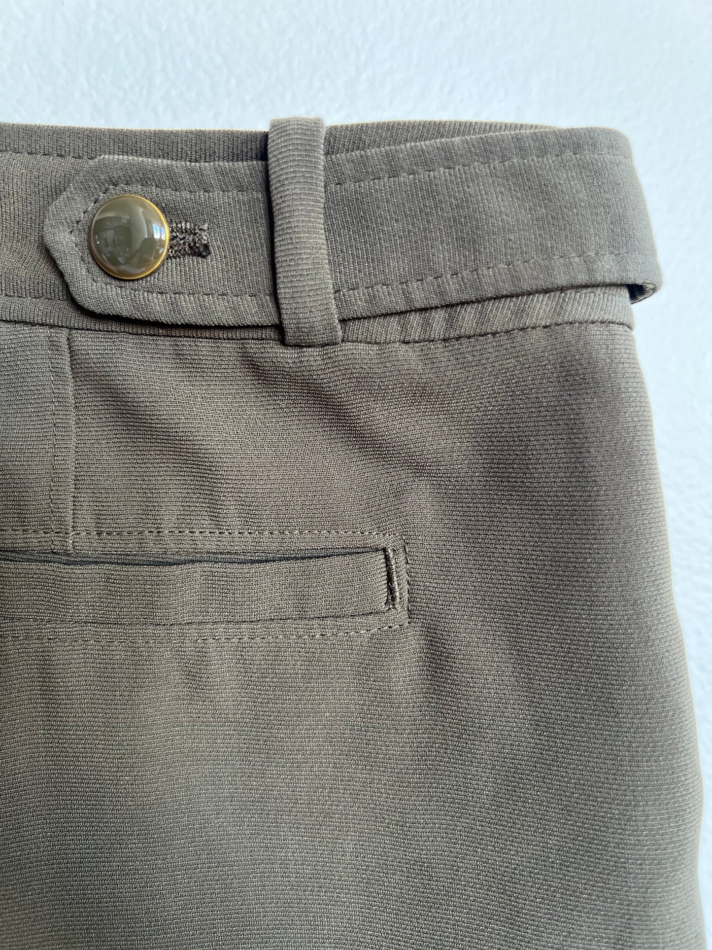 "Banana Republic" olive green shorts / Ryan fit - Size 6
