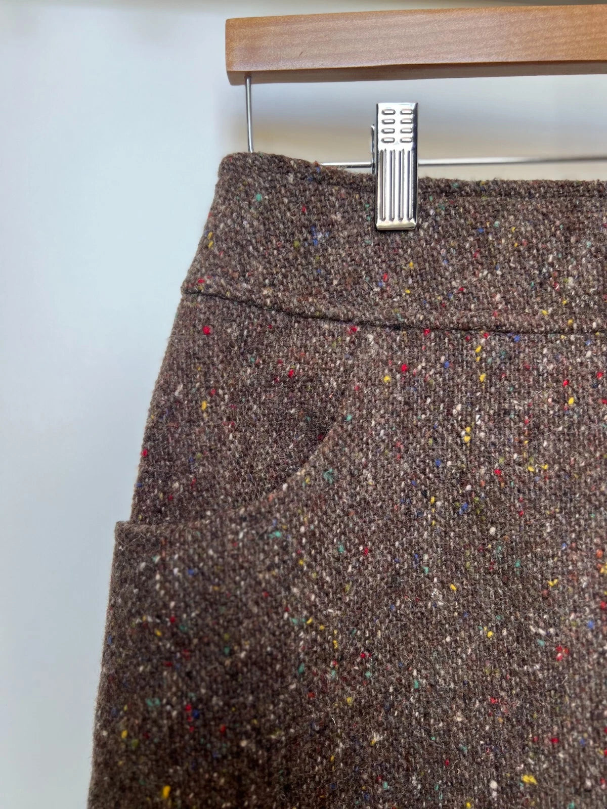 "Express Compagnie Internationale" wool skirt -Size 9/10