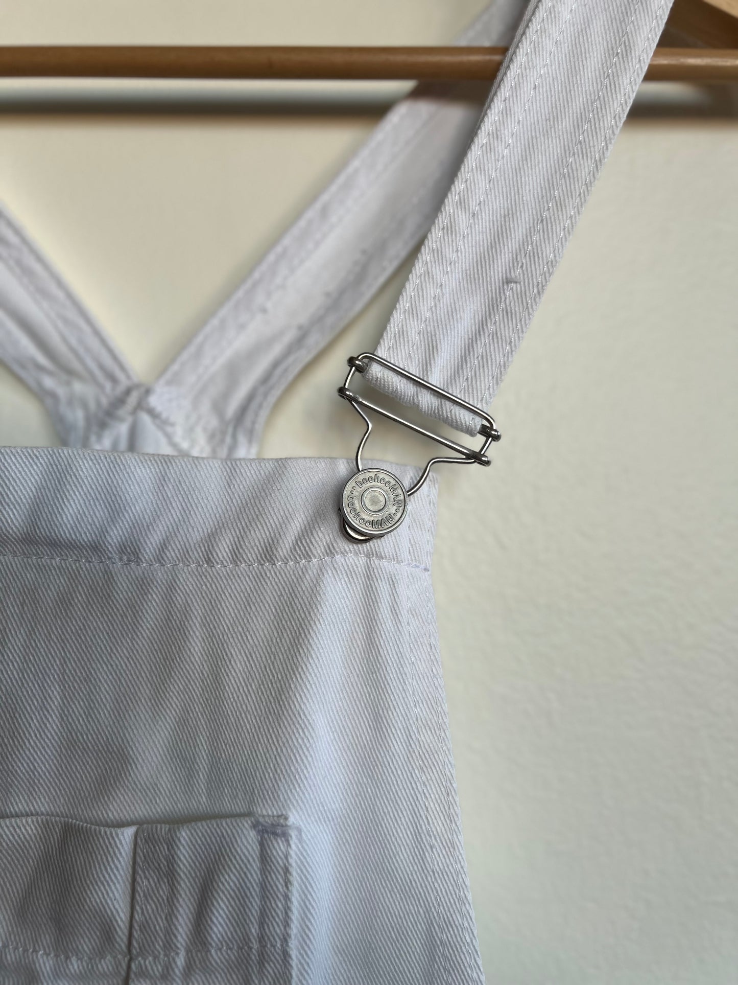 "boohooMAN" Relaxed Fit Short Overalls / Size 28 / Unisex