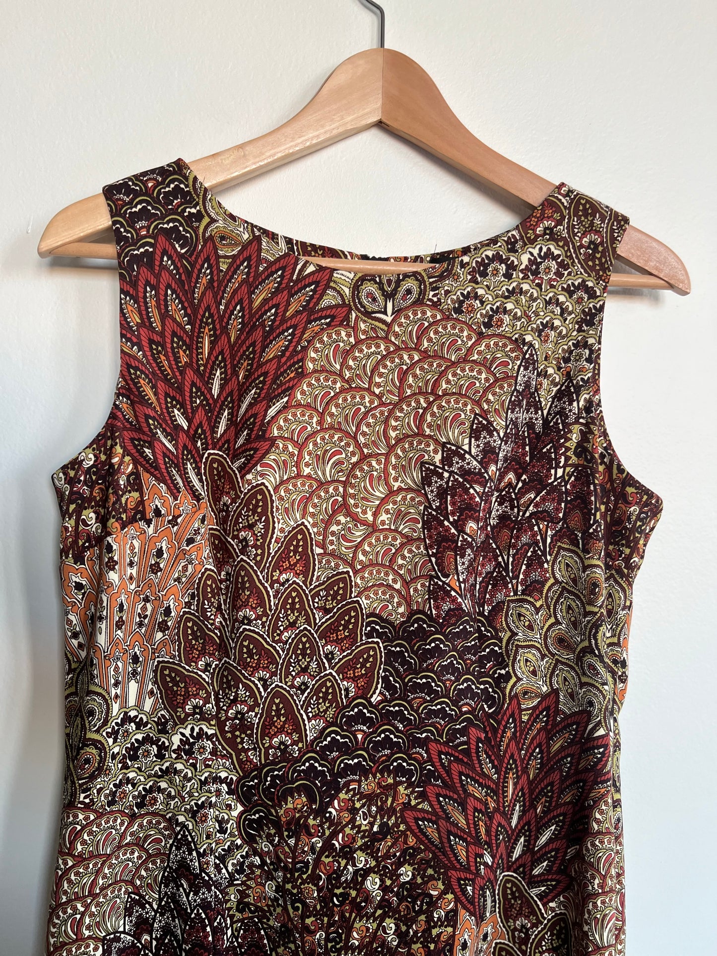 "Connected apparel" brown paisly dress / Size 10