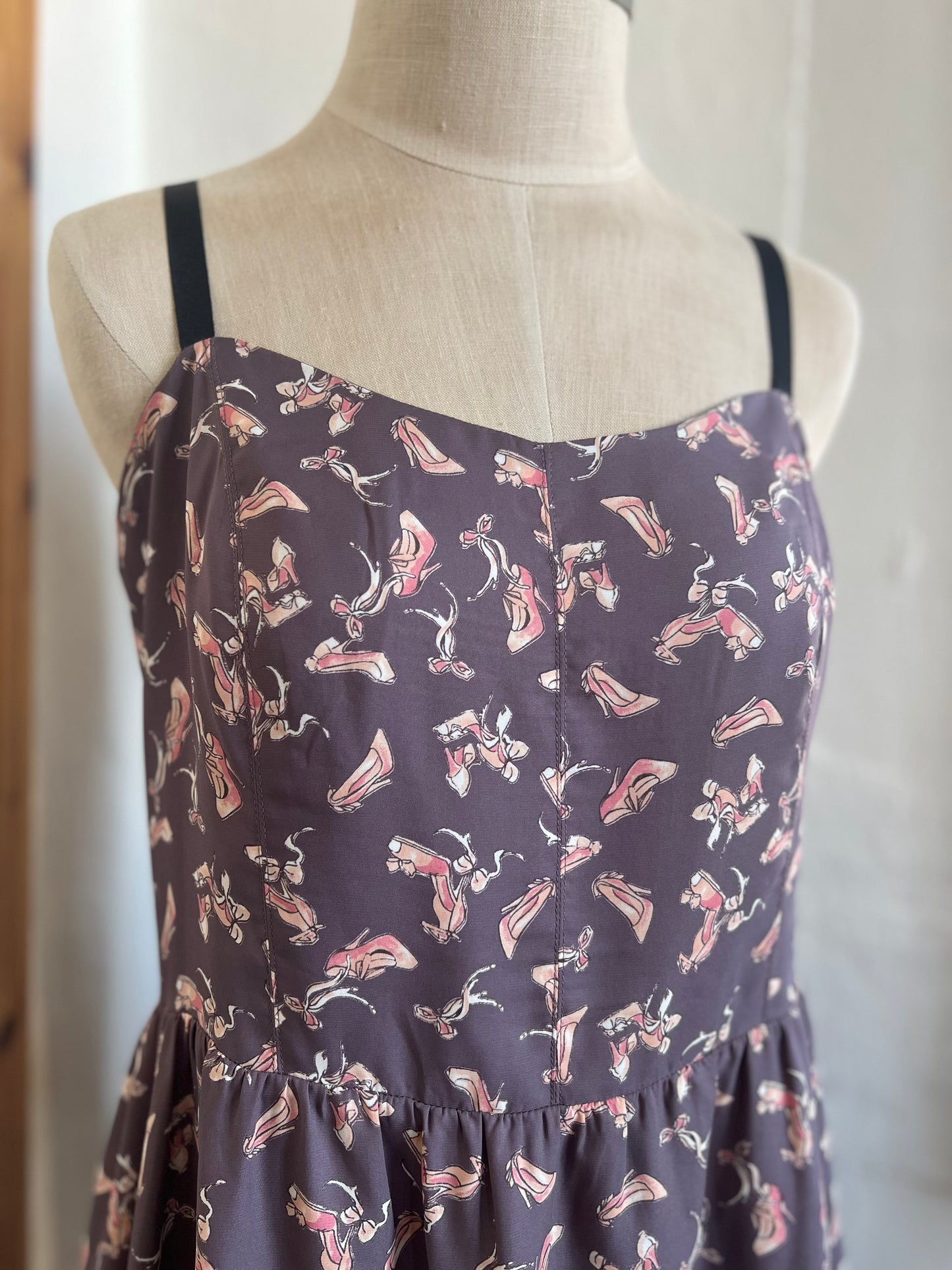 "Lauren Conrad"pink heels dress / Size 14