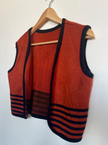 Brown and black vest / Size S