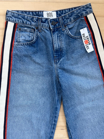 NWT "Urban Outfitters" jeans with side straps / Size 26