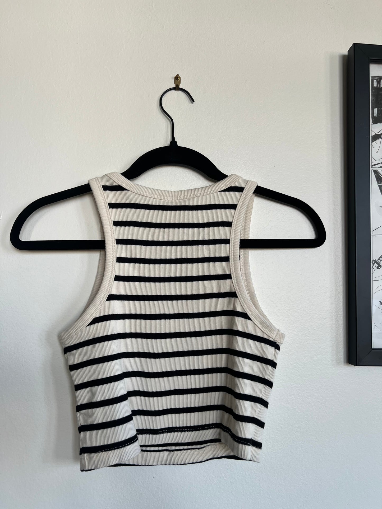"H&M" cropped vest top - Size S