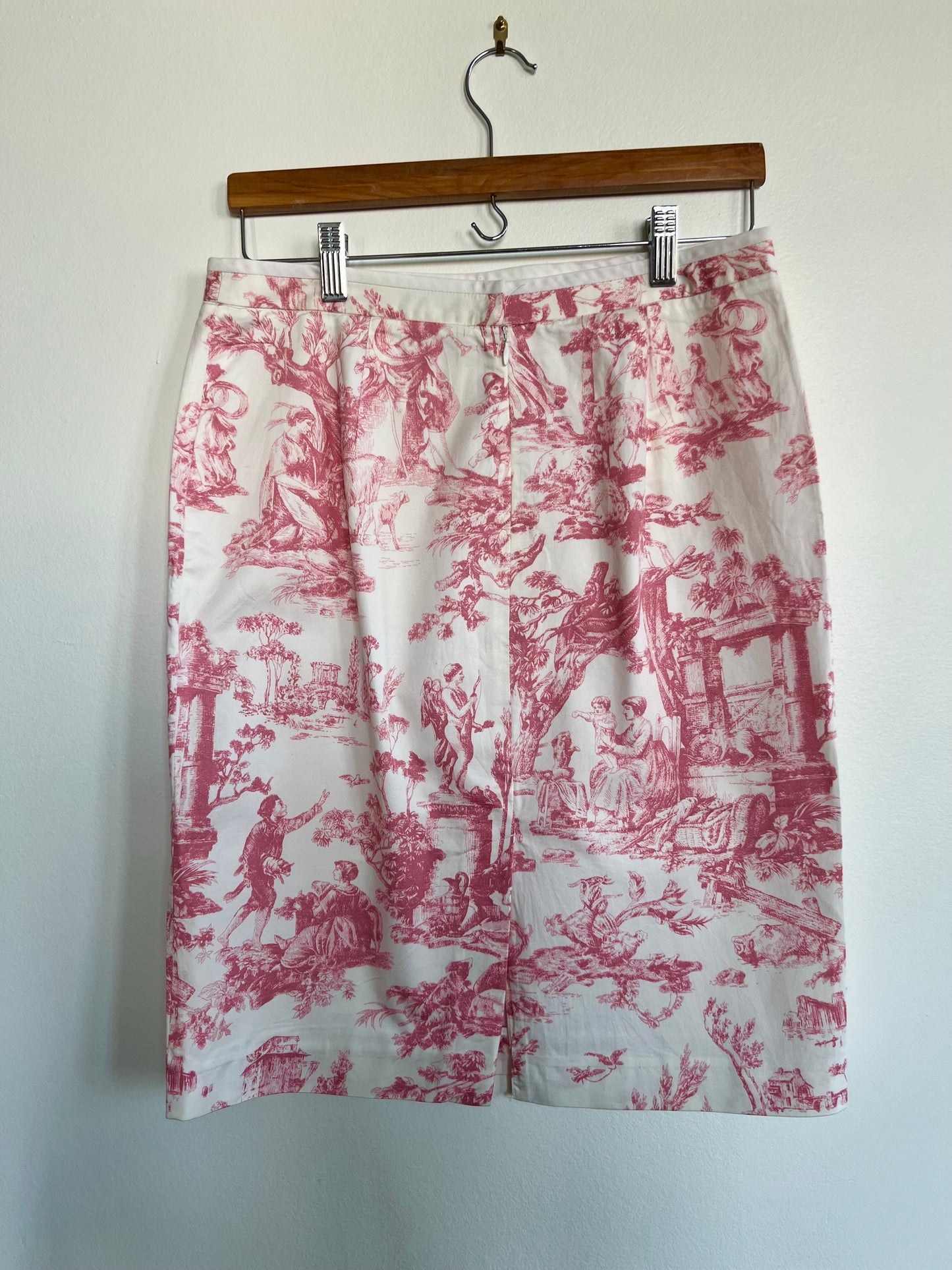 "J CREW "Pink and Ivory Toile Print Pencil Skirt - Size 6