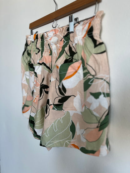 "Nicole Miller - New York" flower linen shorts - Size L