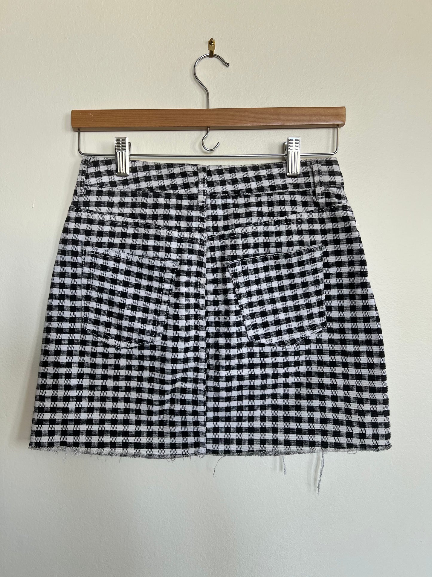"TopShop" petite black and white checked mini denim skirt - Size 4