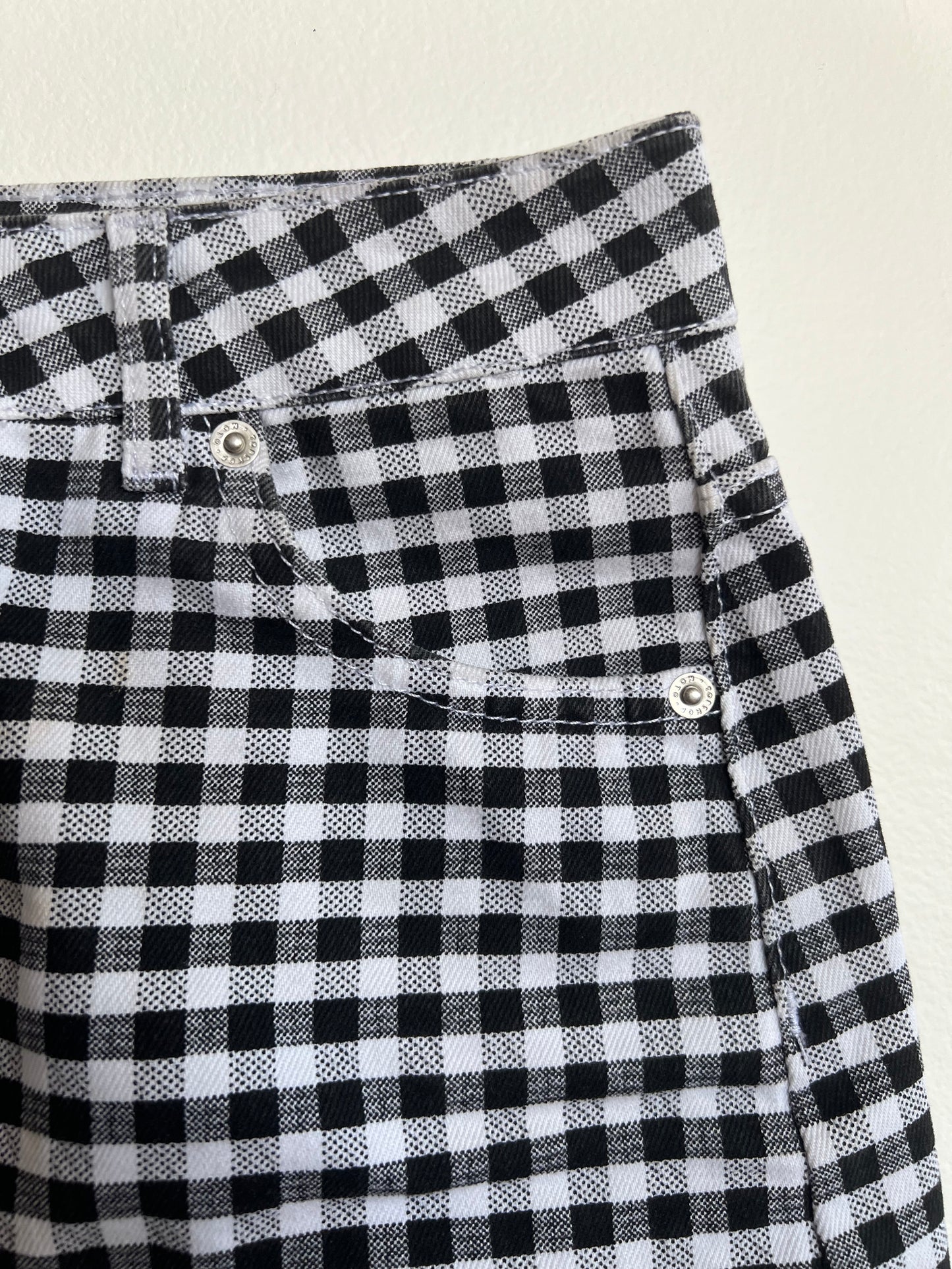 "TopShop" petite black and white checked mini denim skirt - Size 4