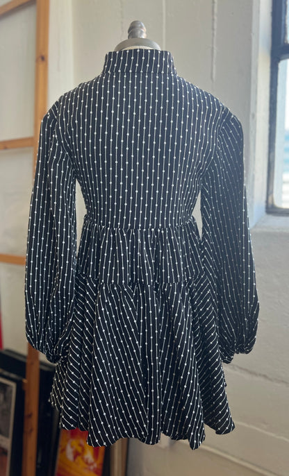"C/MEO COLLECTIVE" Black & white dress - Size XS