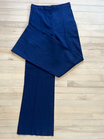 "DIANE VON FURSTENBERG" - navy blue pleat front pants / Size 4