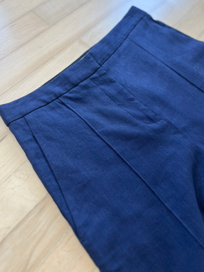 "DIANE VON FURSTENBERG" - navy blue pleat front pants / Size 4