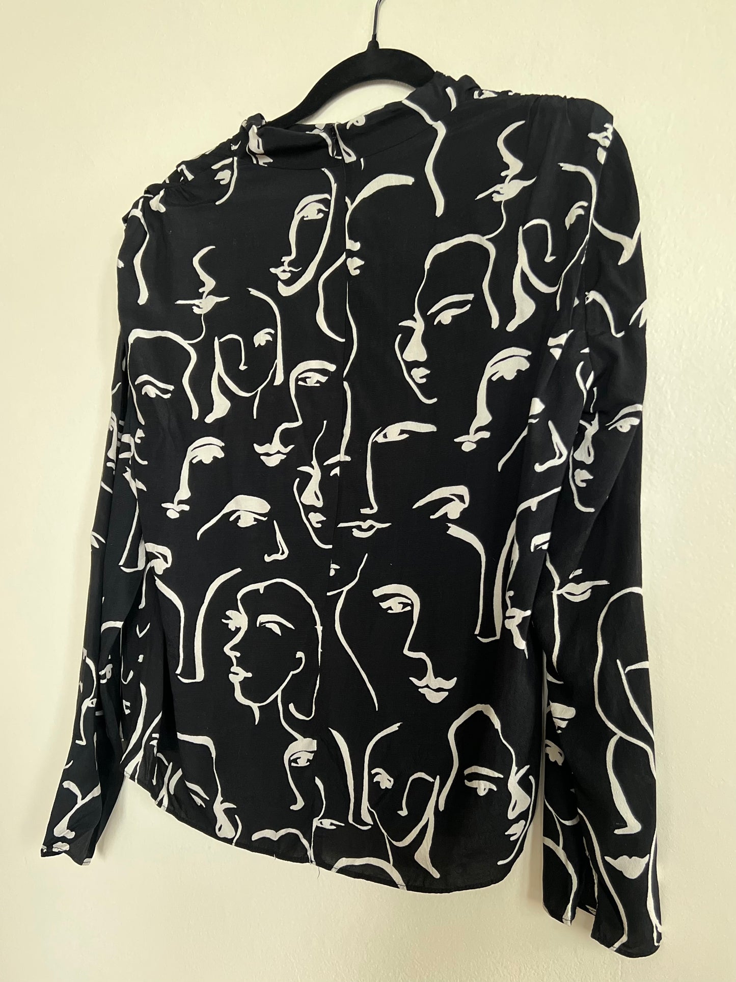 "ZARA" black and white - abstract faces long sleeves shirt / Size S