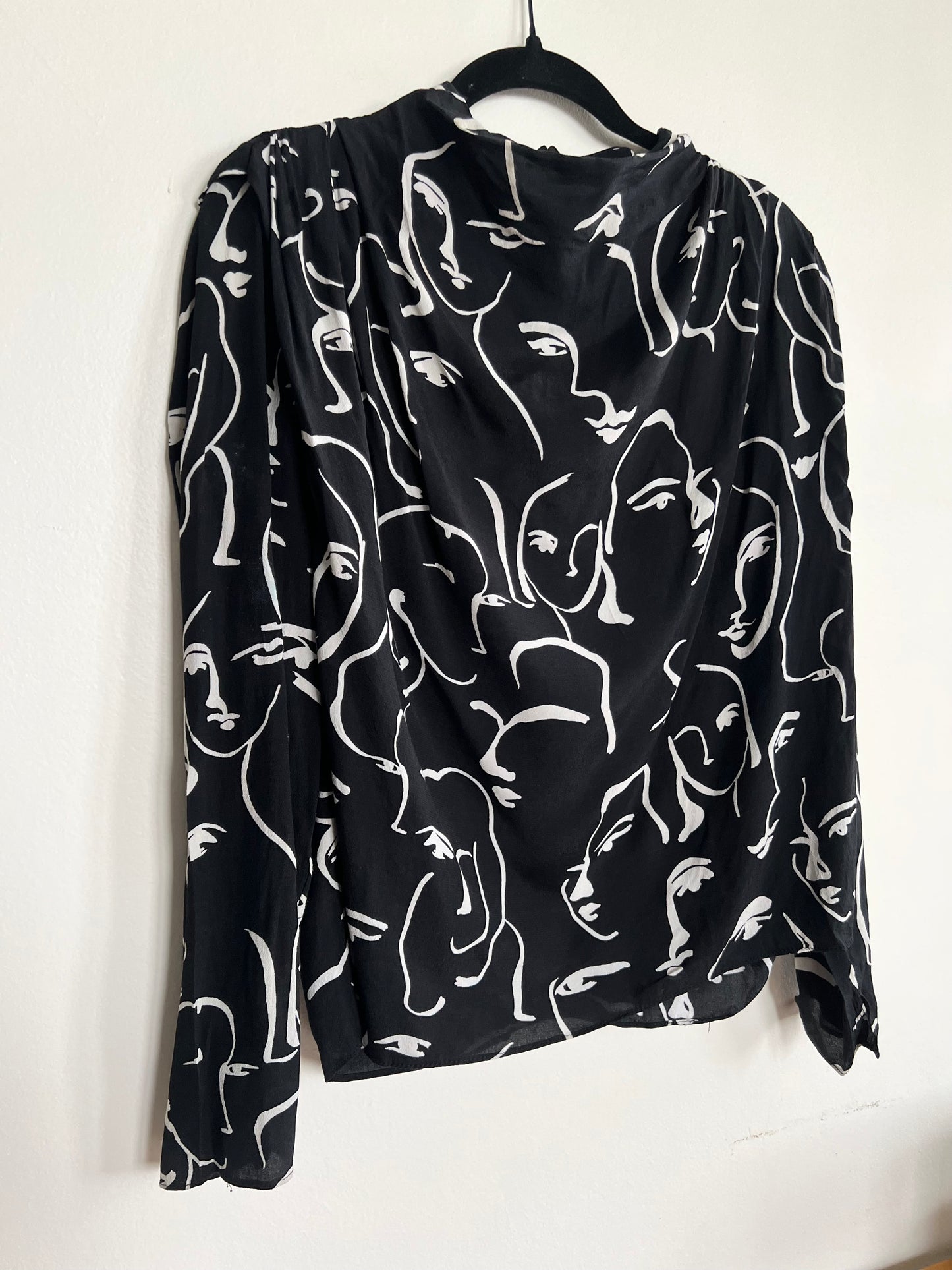 "ZARA" black and white - abstract faces long sleeves shirt / Size S