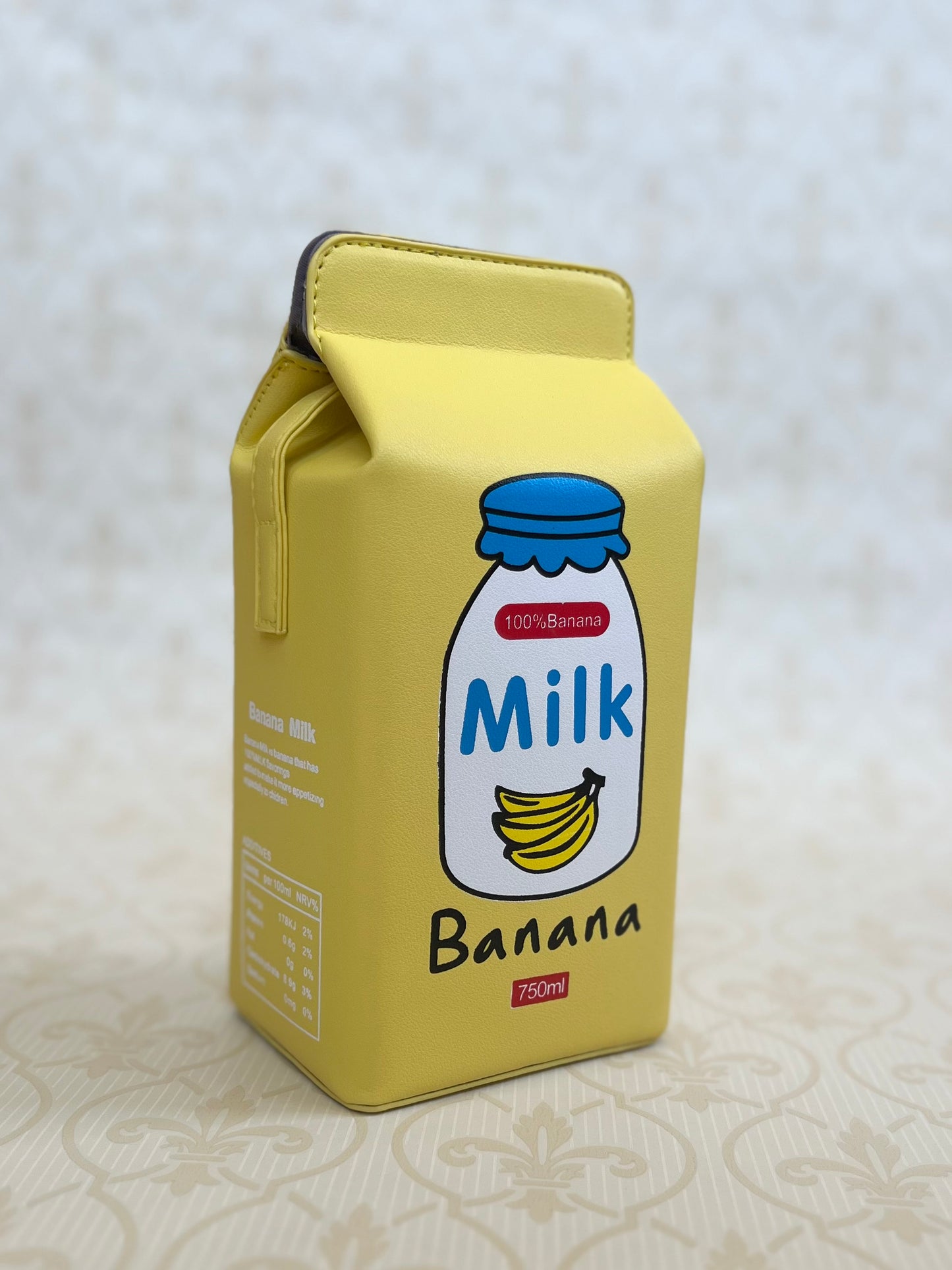 Banana purse