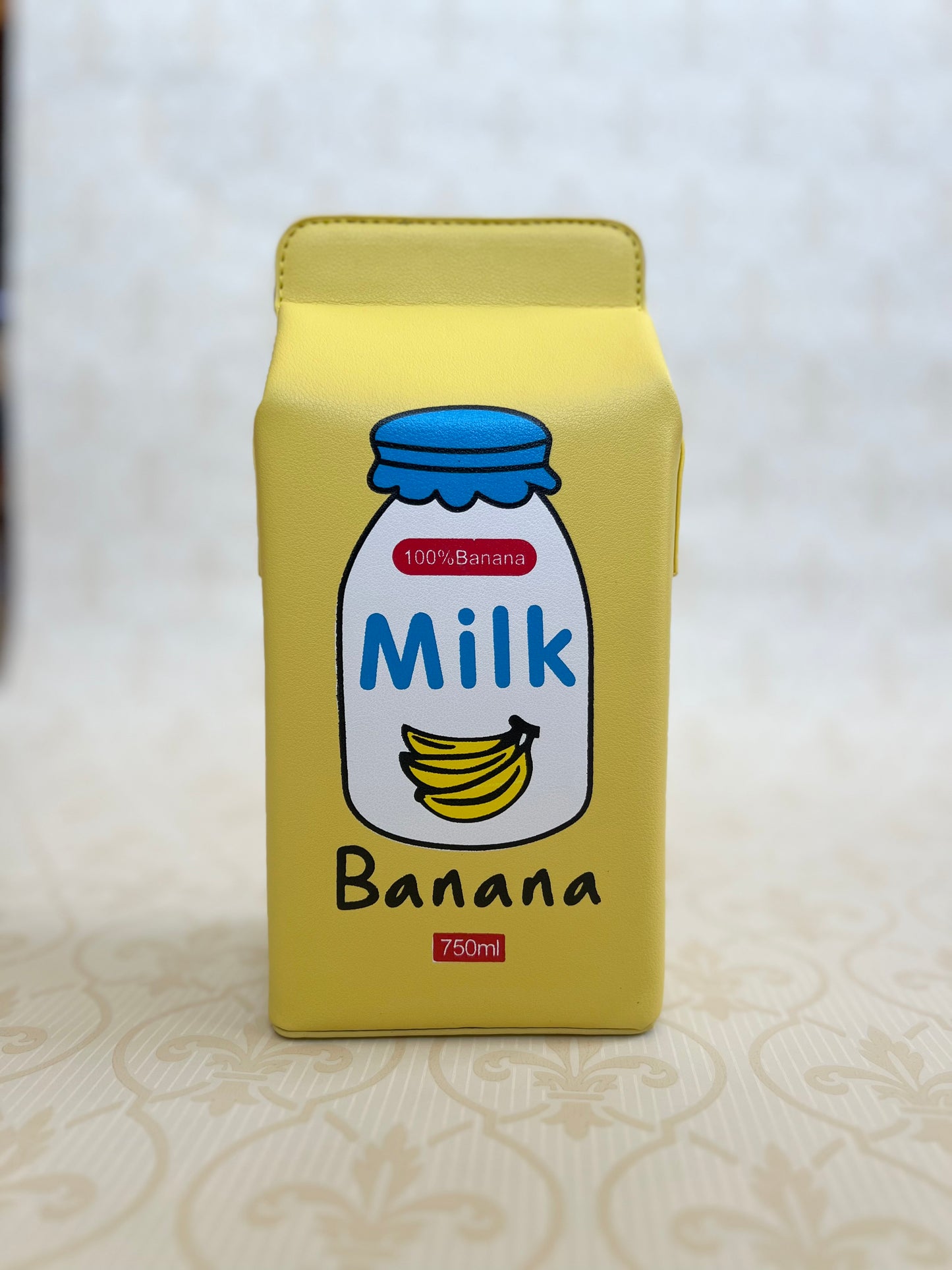 Banana purse