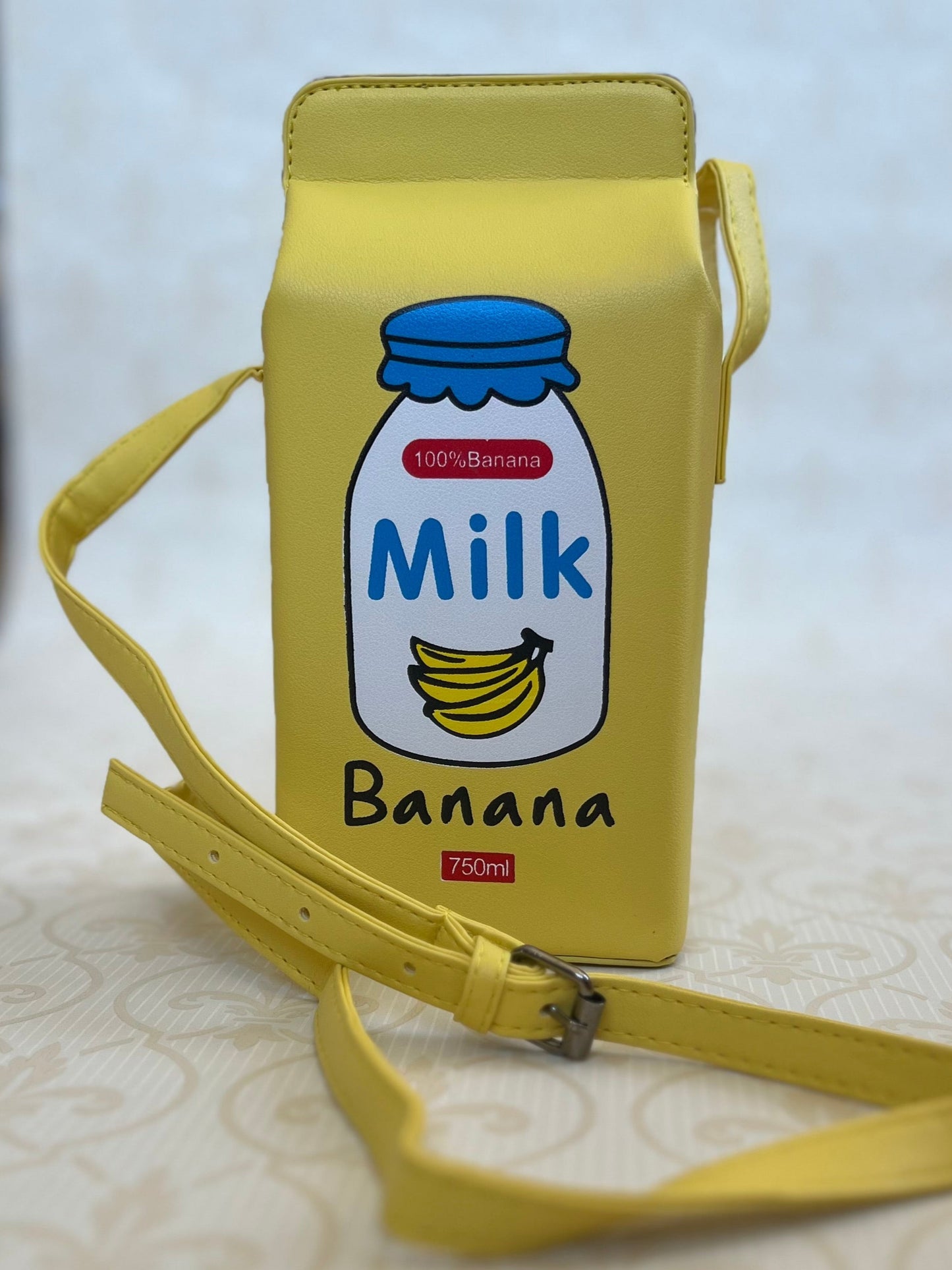 Banana purse
