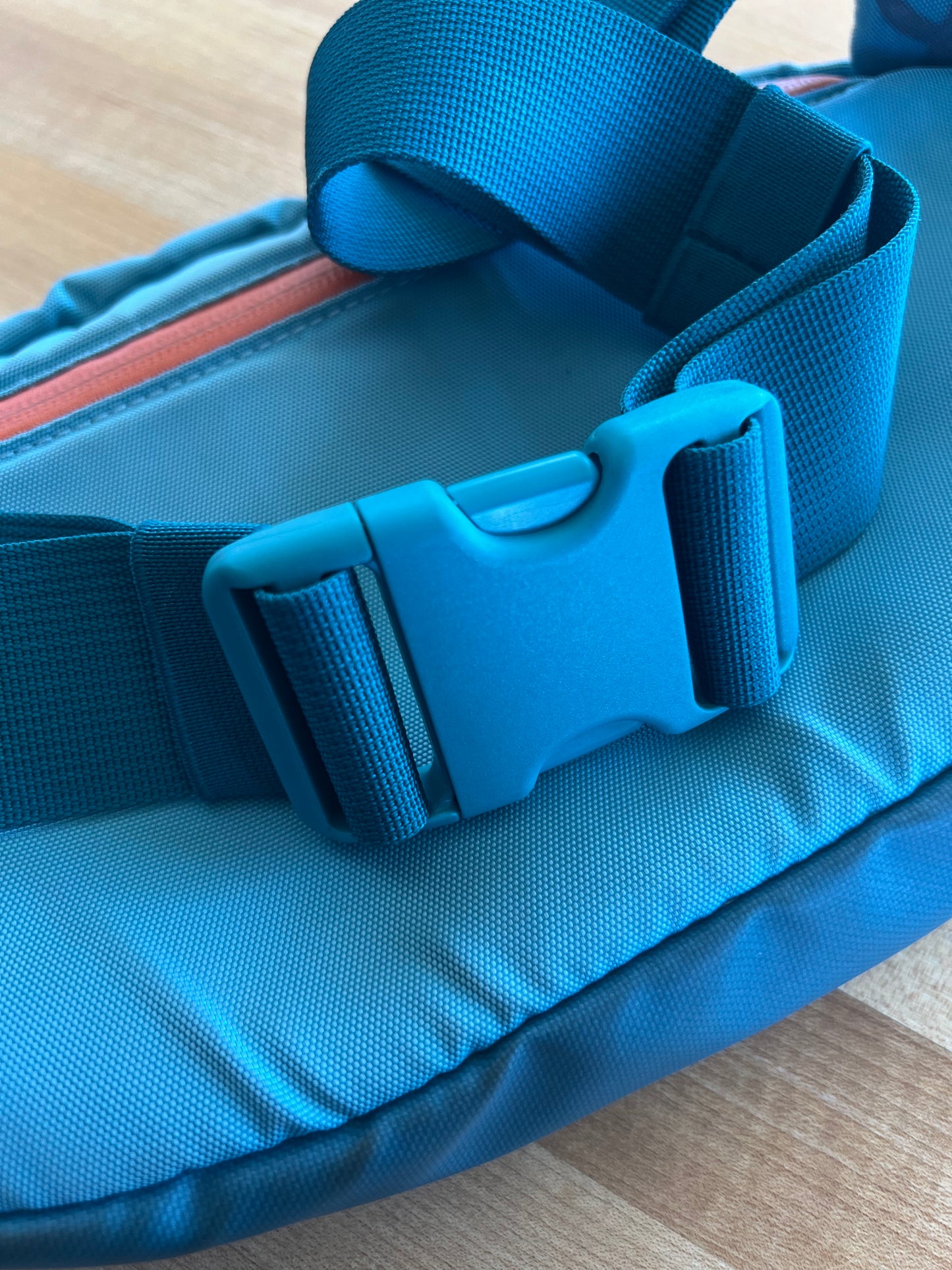"Cotopaxi" blue hip pack bag / Has some imperfections