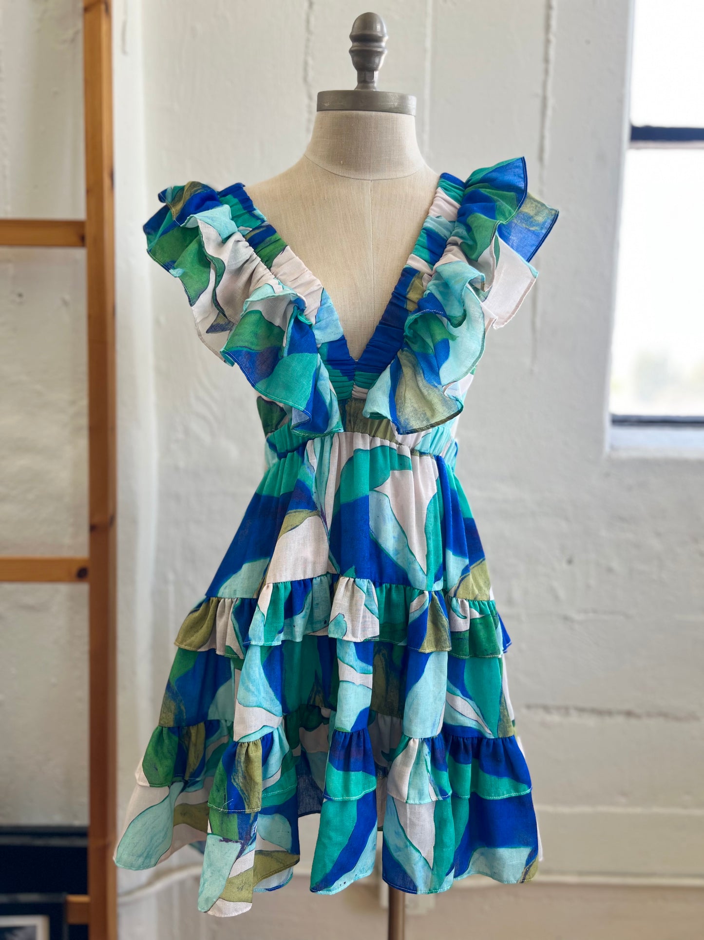 "Luxxel"blue & green backless dress - Size S