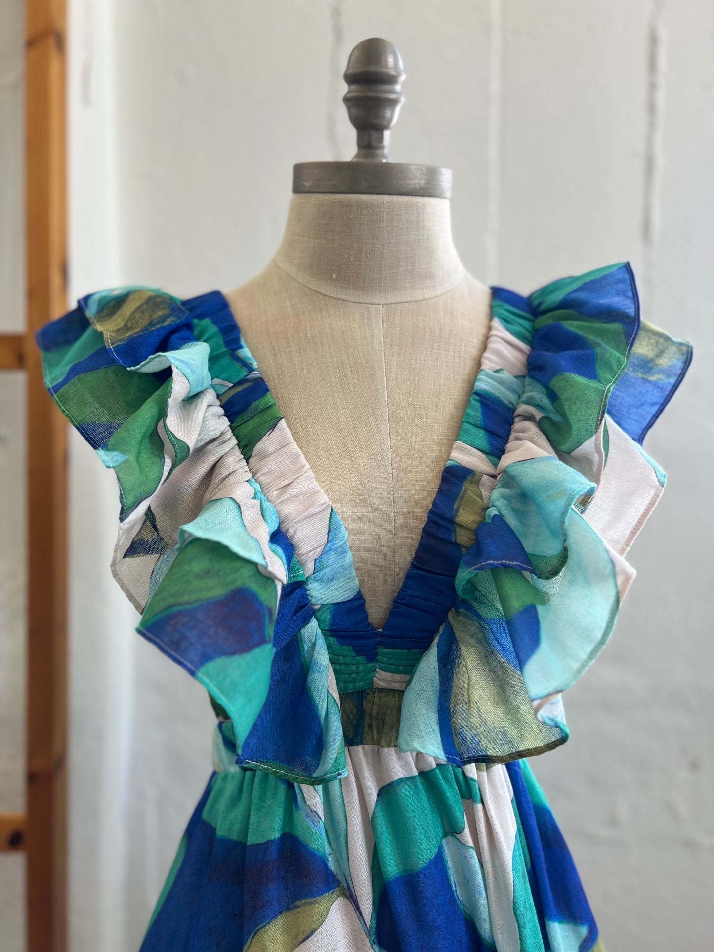"Luxxel"blue & green backless dress - Size S
