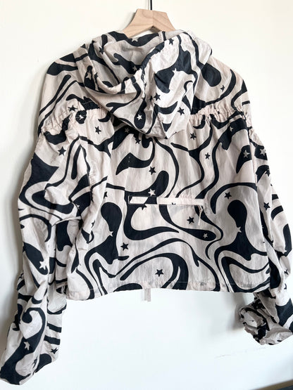 "Joylab" Packable Tan and Black Star Windbreaker Running Jacket / Size S