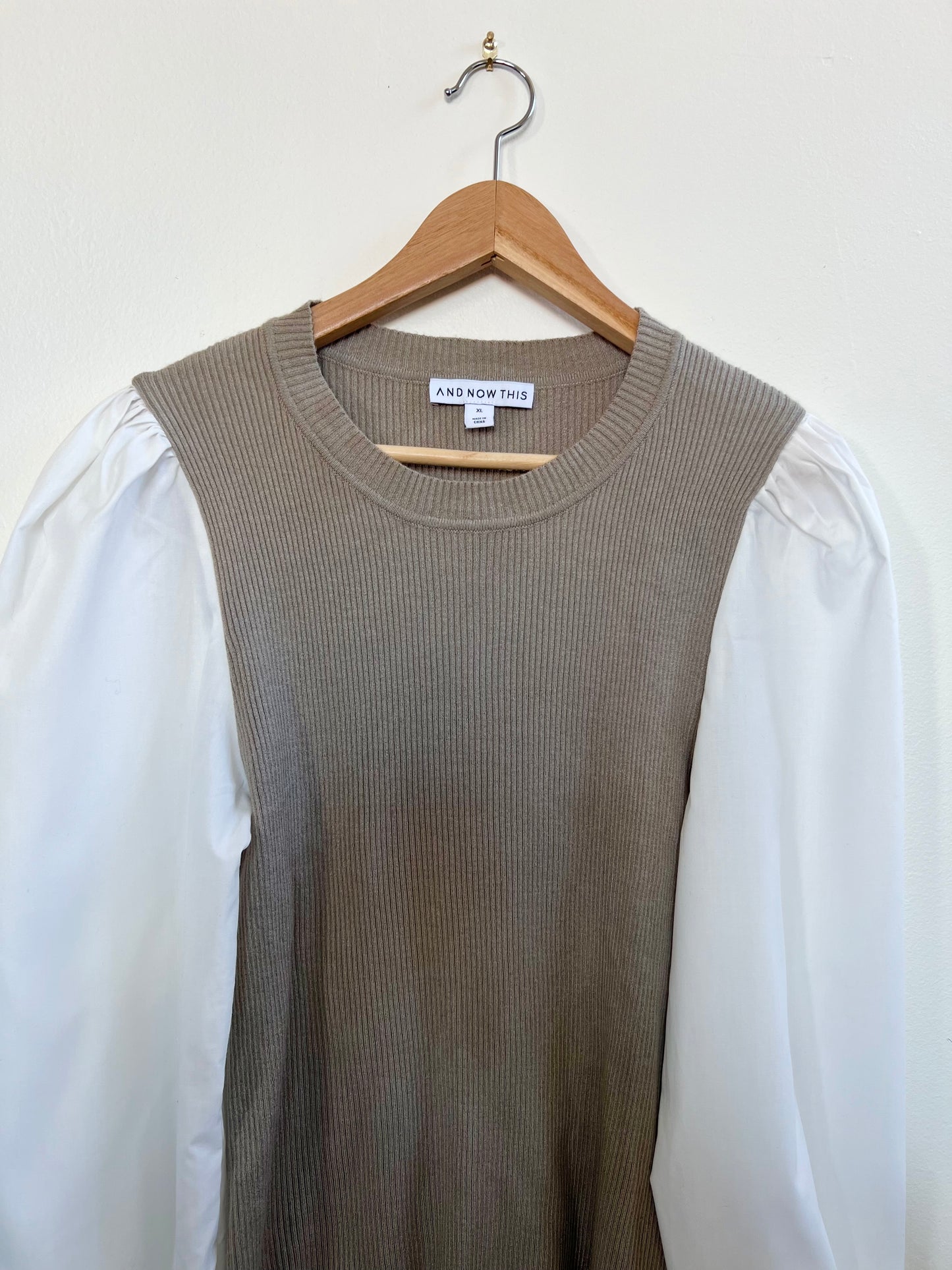 "And now this" long sleeves shirt - Size XL