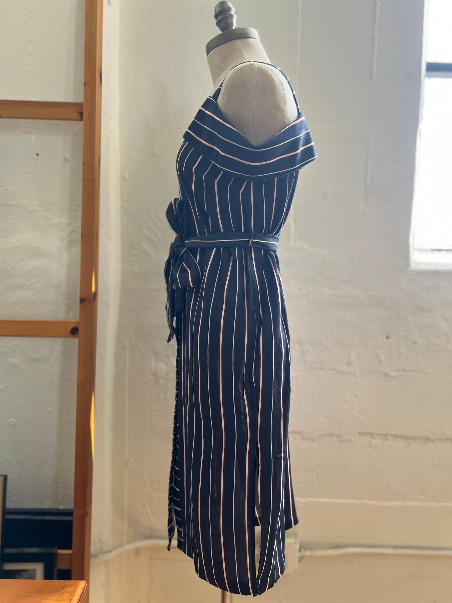 "Lush" dress with stripes - Size XS