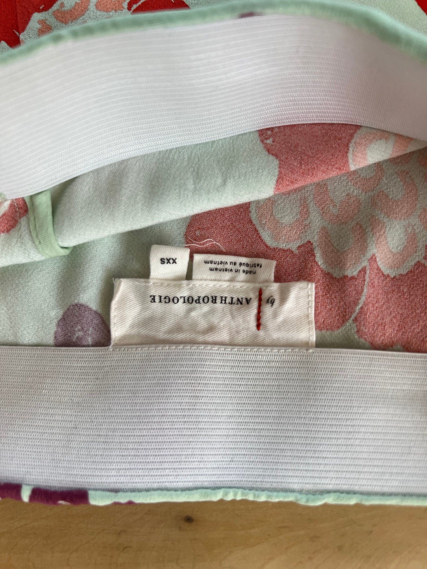 "Anthropologie" flower skirt - Size XXS
