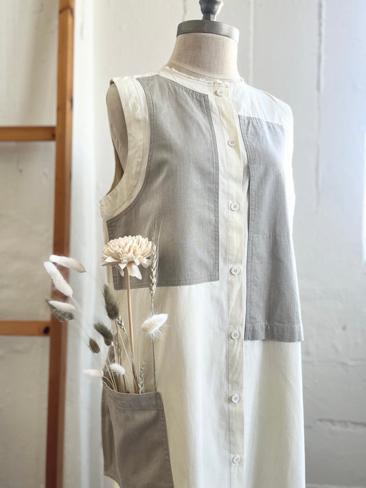 "INTENTIONALLY" colorblocked -free size- dress / See measurements