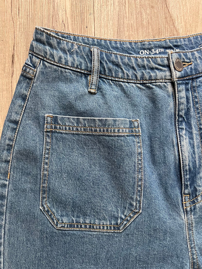 "On 34th" high-rise and wide-leg jeans / Size 10