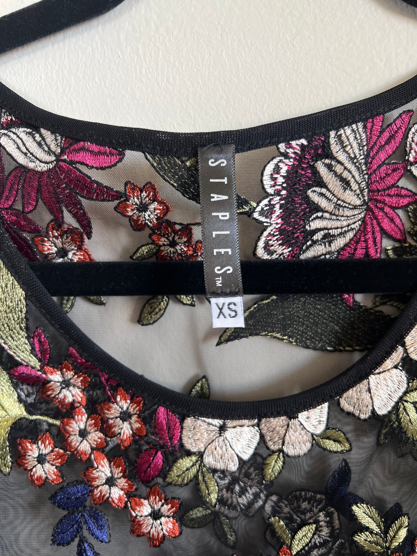 "STAPLES" flower and transparent top