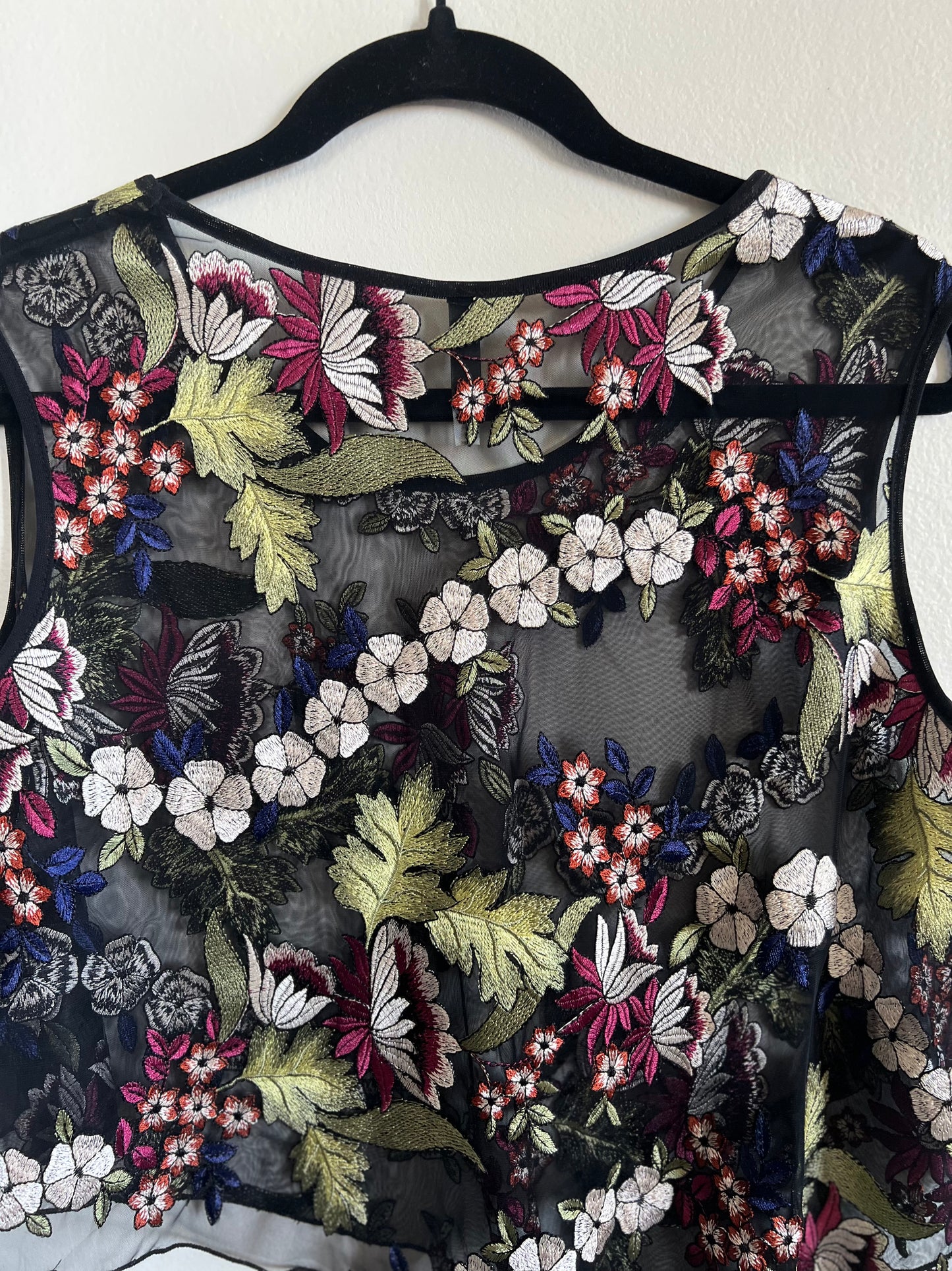 "STAPLES" flower and transparent top