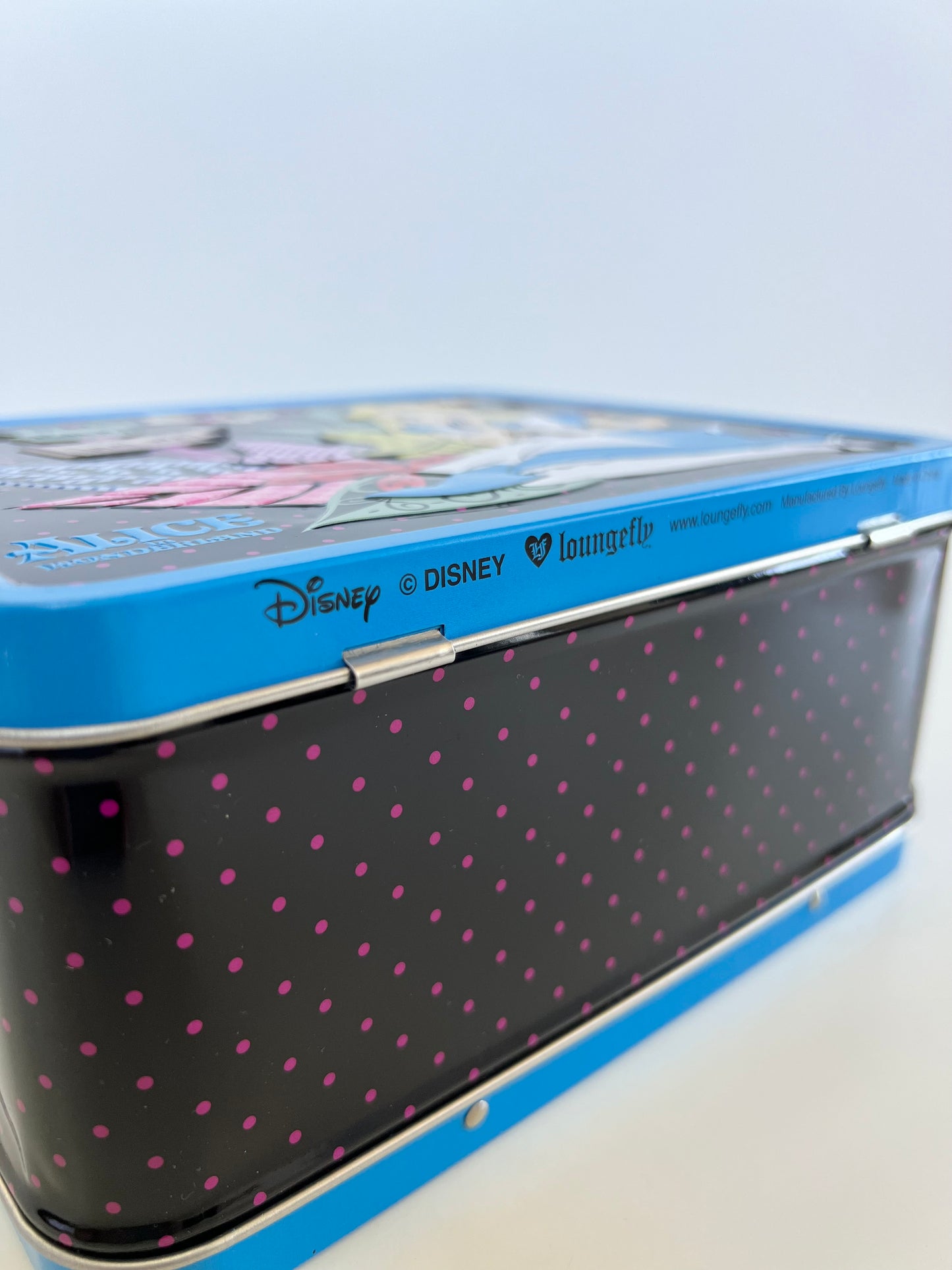 "Loungefly" & "Disney" Alice in Wonderland lunch box