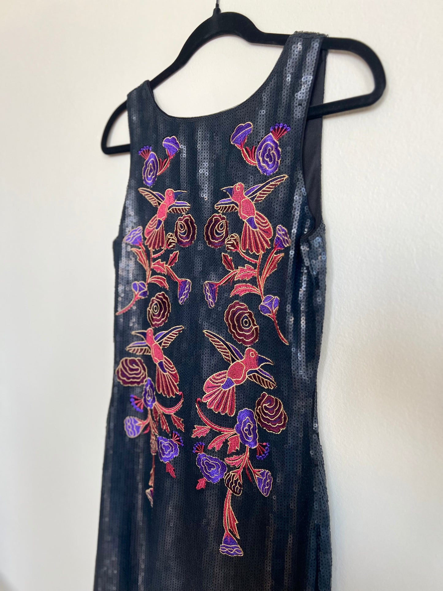 Sequins black dress with embroidery birds & flowers