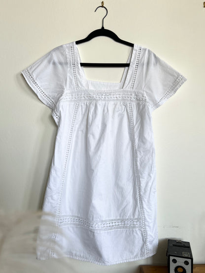 "Abercrombie and Fitch" linen white dress with pockets! - Size S