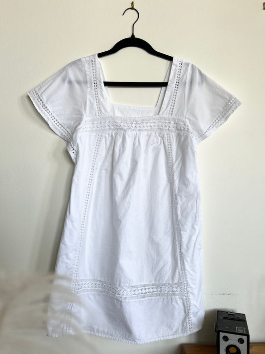 "Abercrombie and Fitch" linen white dress with pockets! - Size S