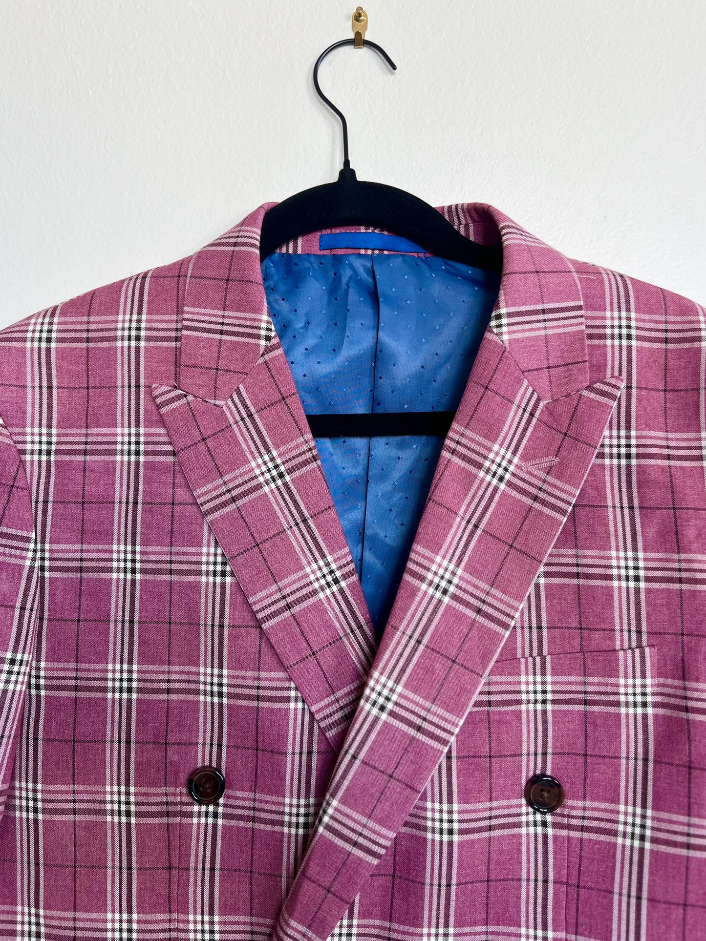 "Gino Vitale" slim fit pink suit - Size 40s/34w