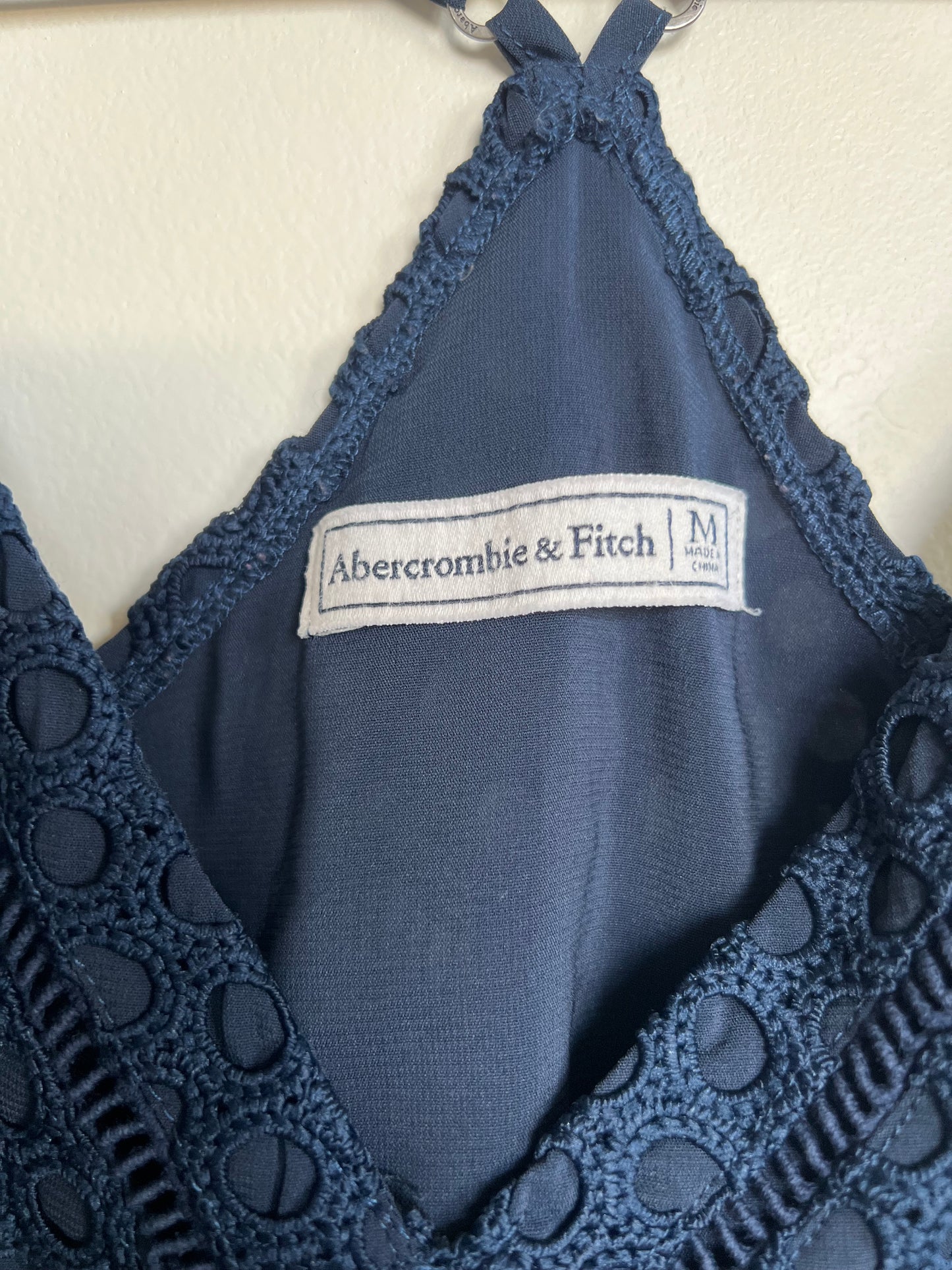 "Abercrombie and Fitch" crochet crop top - Size M