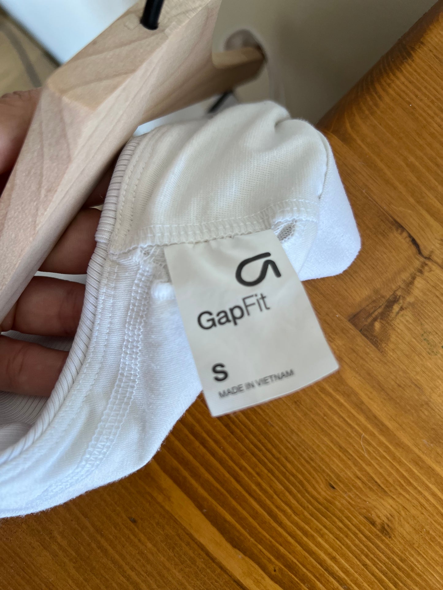 "Gap fit" active wear top / white and red (for sale together) - Size S