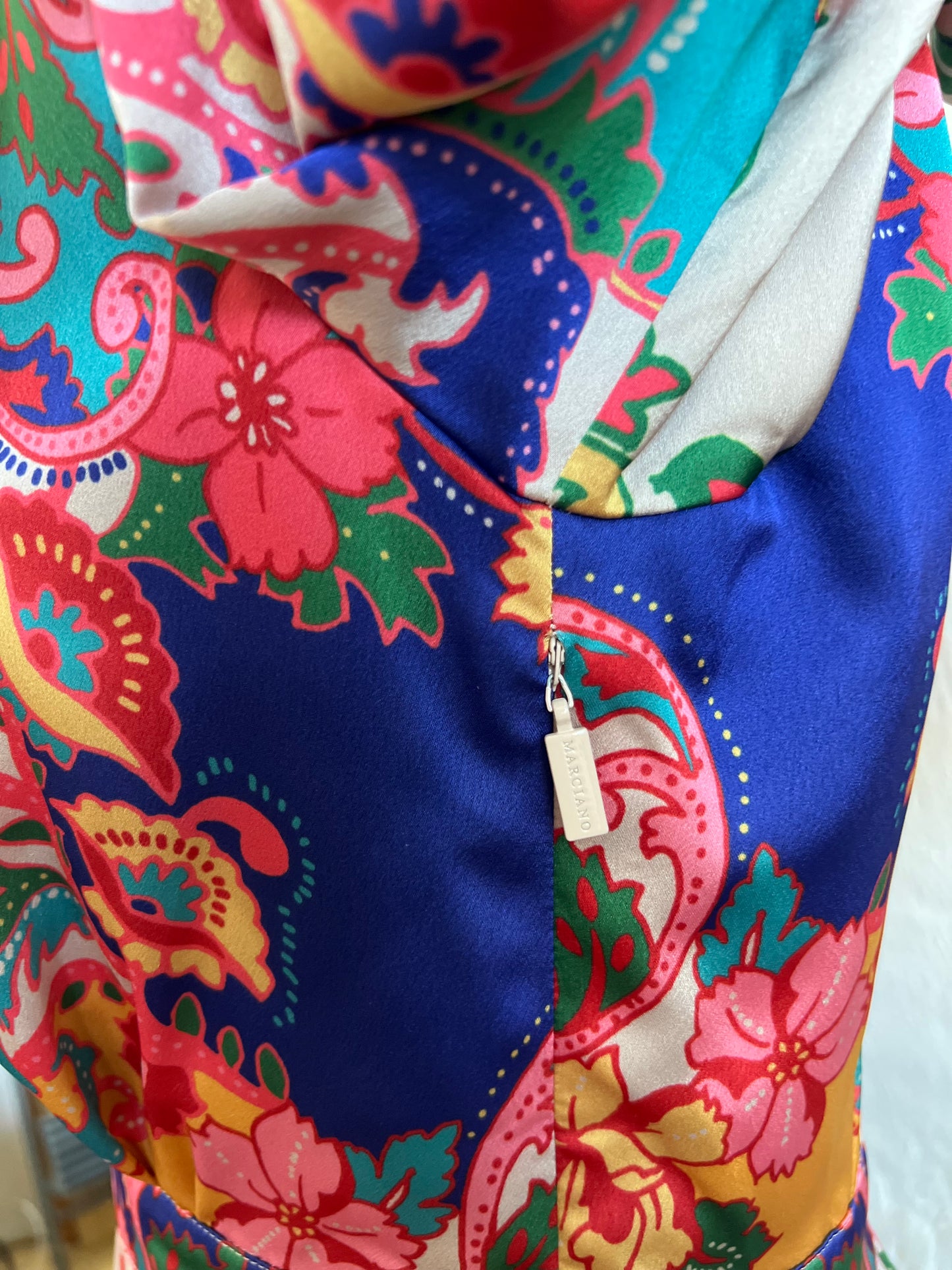 "MARCIANO by Guess" flower dress - Size 4