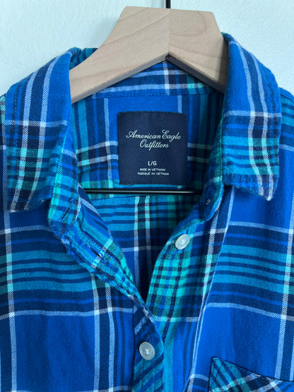 "American Eagle Outfitters" button up blue and green shirt - Size L