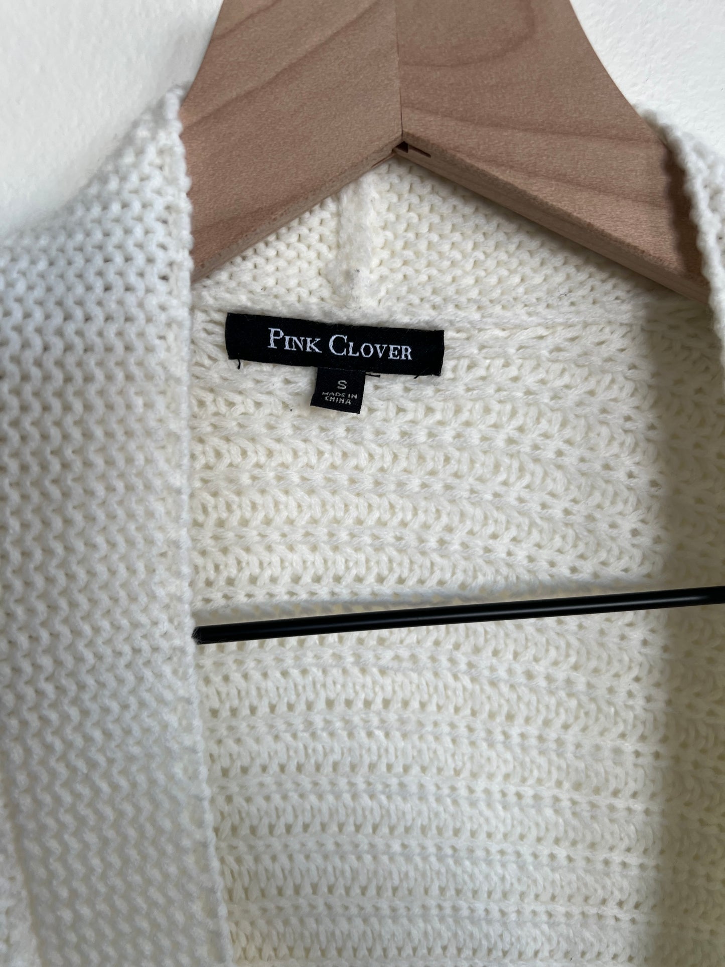 "Pink Clover" white with color sleeves sweater - Size S