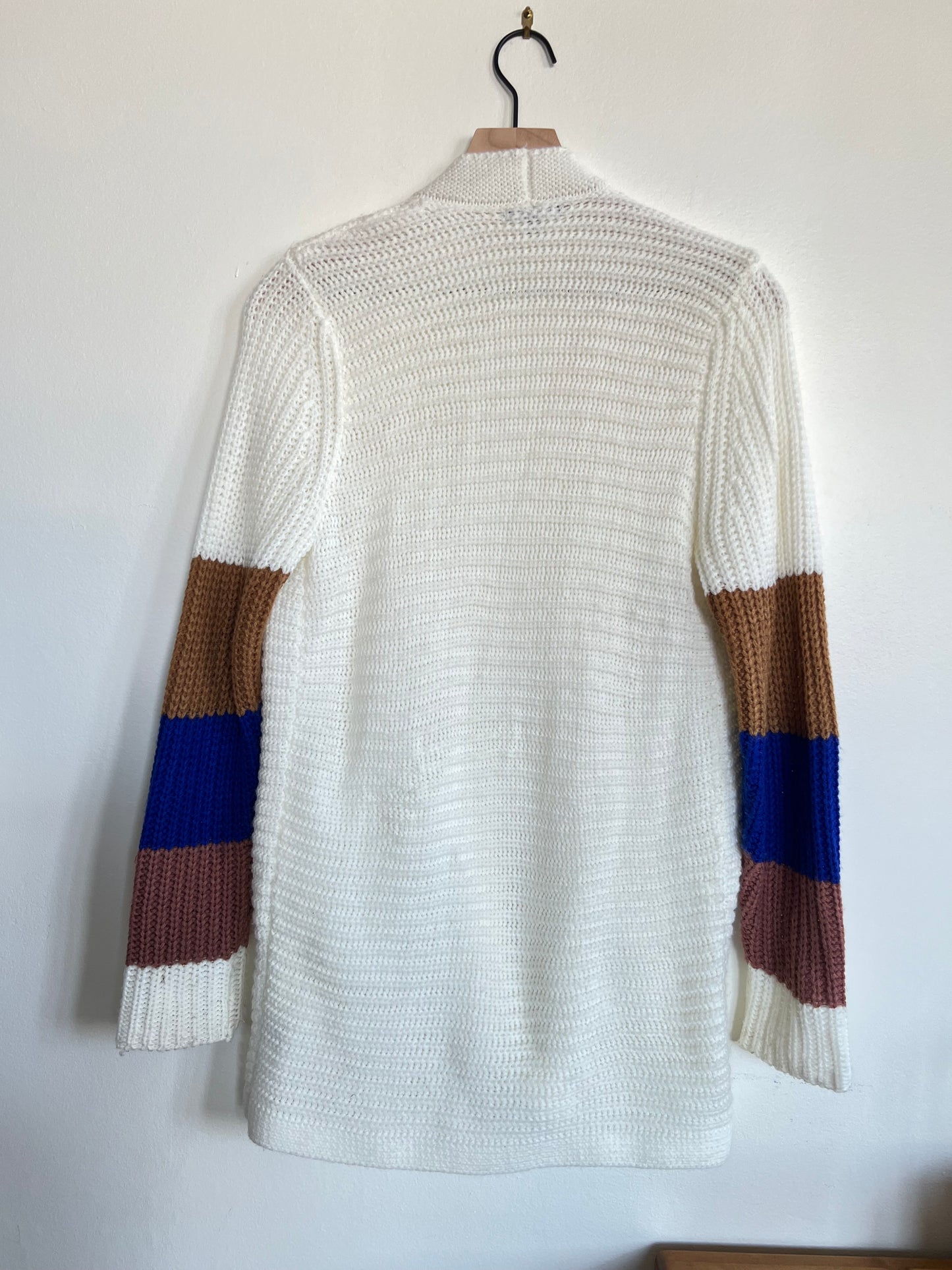 "Pink Clover" white with color sleeves sweater - Size S