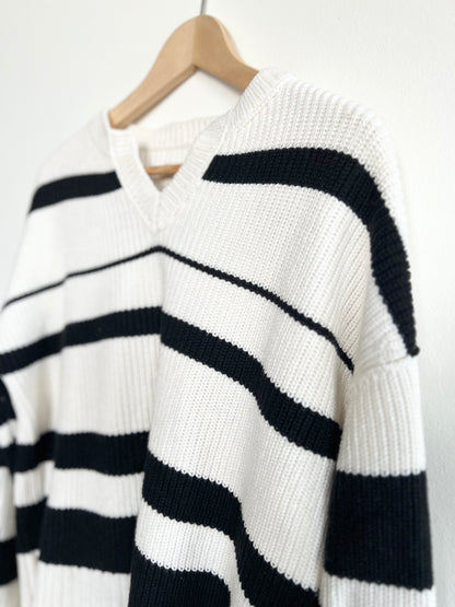 "Lucky brand" black and white stripes sweater - Size S