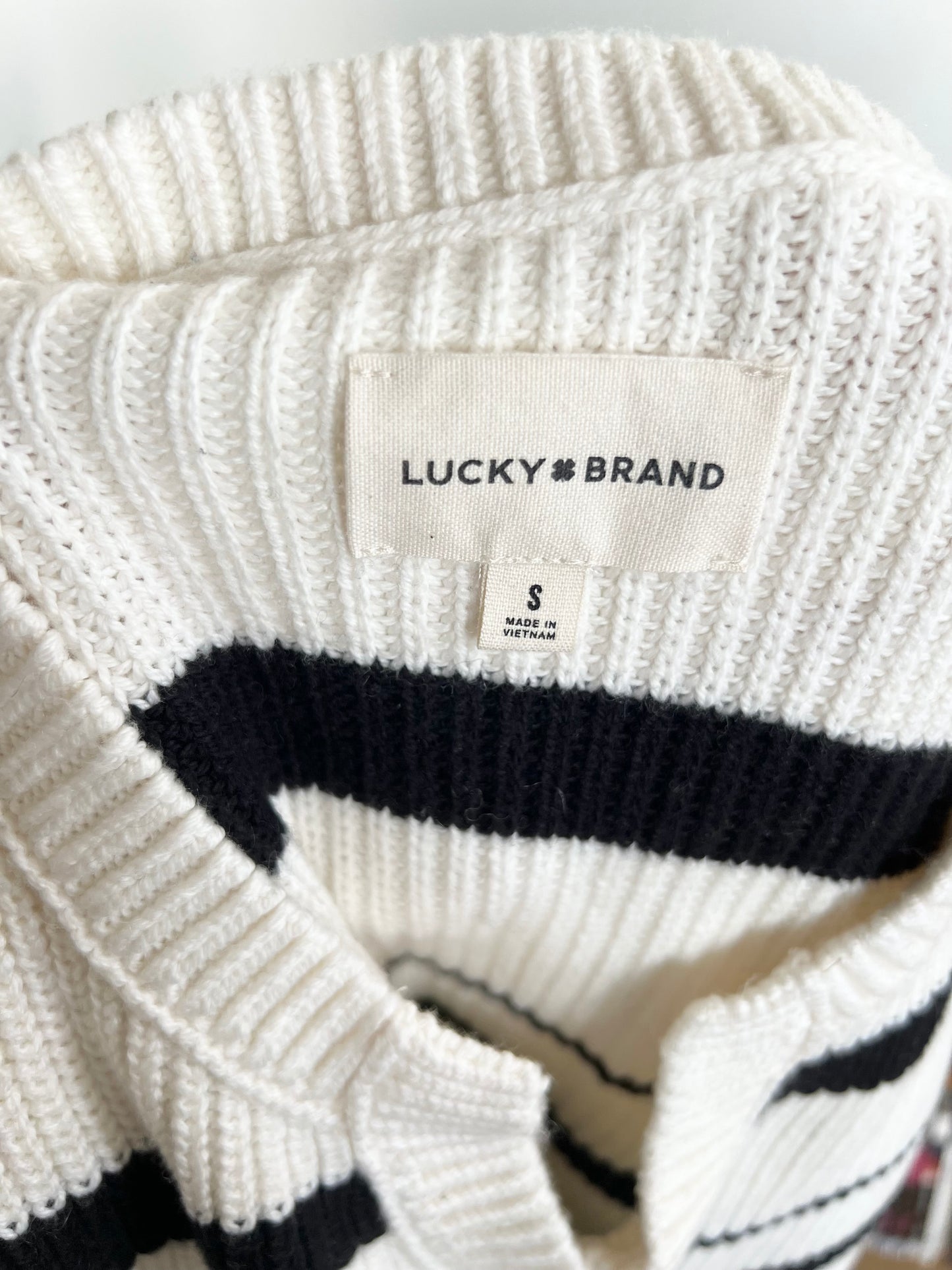 "Lucky brand" black and white stripes sweater - Size S