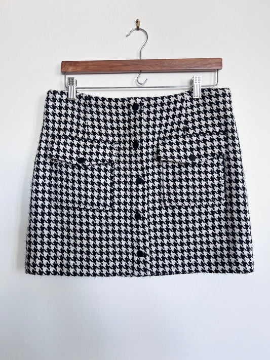 "WAYF" Herringbone Checkered Tailored Mini Skirt - Size L