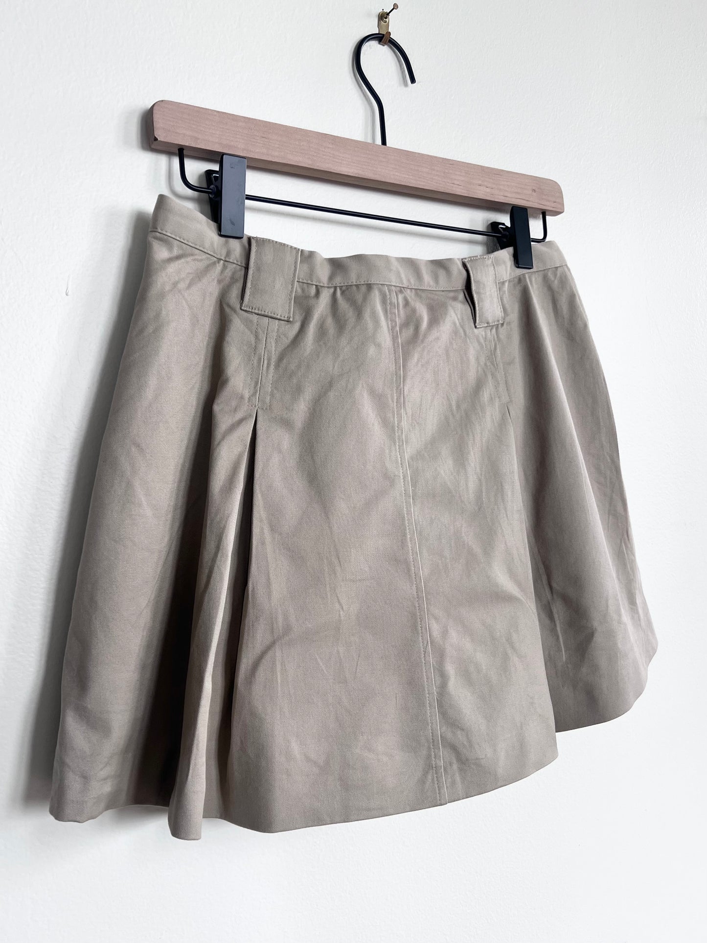 NWT "Rails" - Alfie Pleated A-Line Mini Skort - Size 4