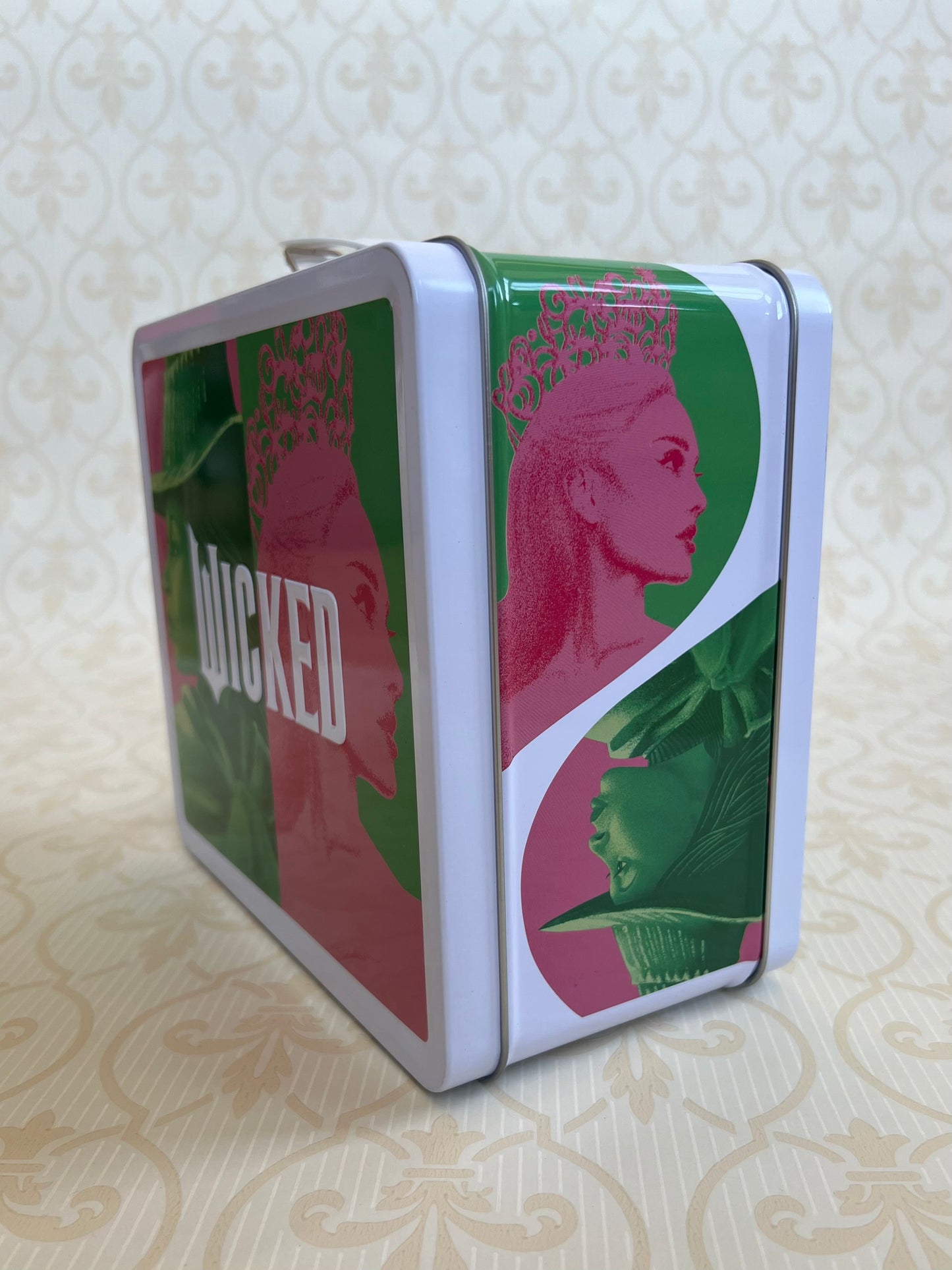 NEW! "ALAMO - Wicked" lunch box with thermos